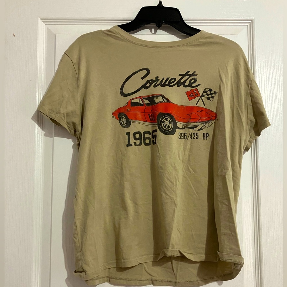EUC General Motors Corvette Tee